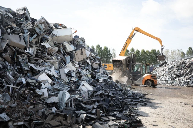 Printed Circuit Boards & Electronics 4